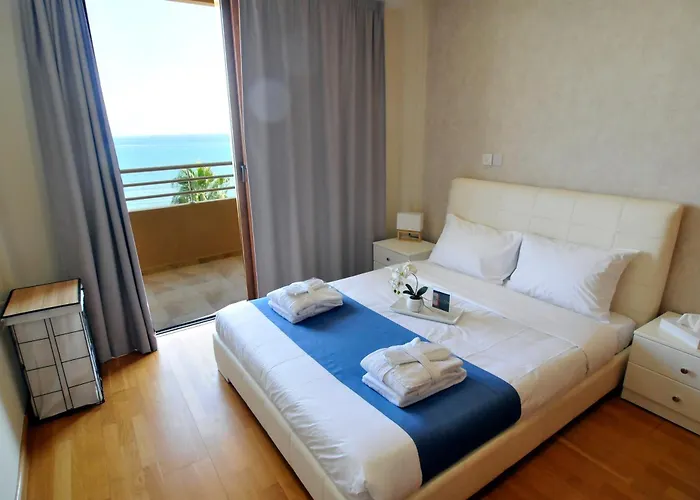 11 - Sunrise Horizon